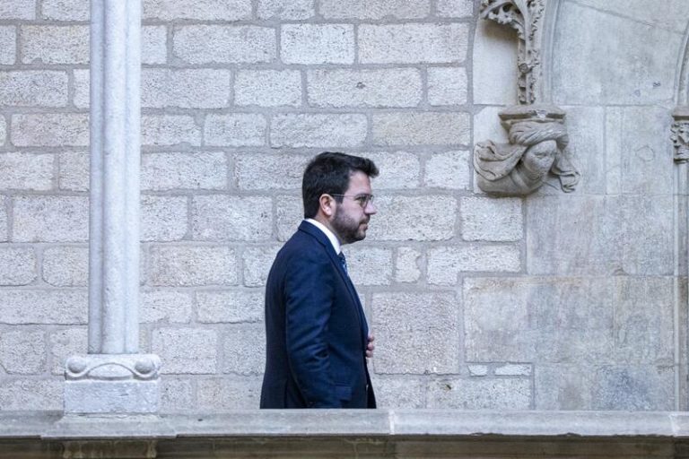 Aragonès plantea un cara a cara con Ayuso para confrontar modelos: «Creo que ella no querría»