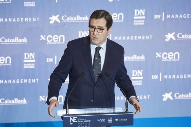 Garamendi asegura que el sector financiero «es la clave» para el desarrollo del comercio electrónico