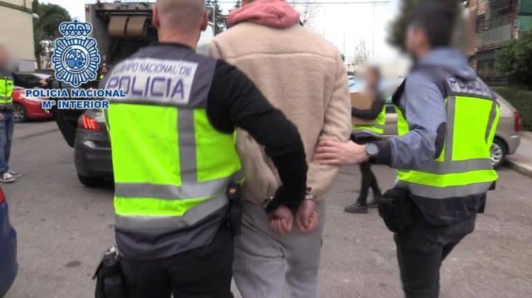 Cae una red que defraudó 600.000 euros al ayuntamiento de Palma y a otro de Girona suplantando una empresa de limpieza