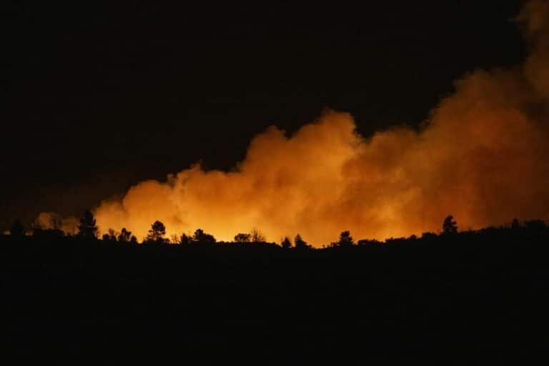 Teresa Ribera sigue «con preocupación» los incendios activos: «Y estamos en marzo»