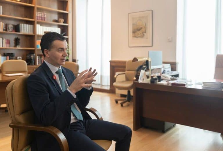 Héctor Gómez y José Miñones juran este martes el cargo en Zarzuela y acudirán a su primer Consejo de Ministros