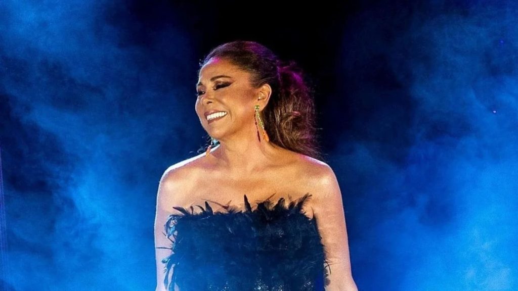 Isabel Pantoja, Crecida Tras Su Gira Y Anunciando Un Bombazo