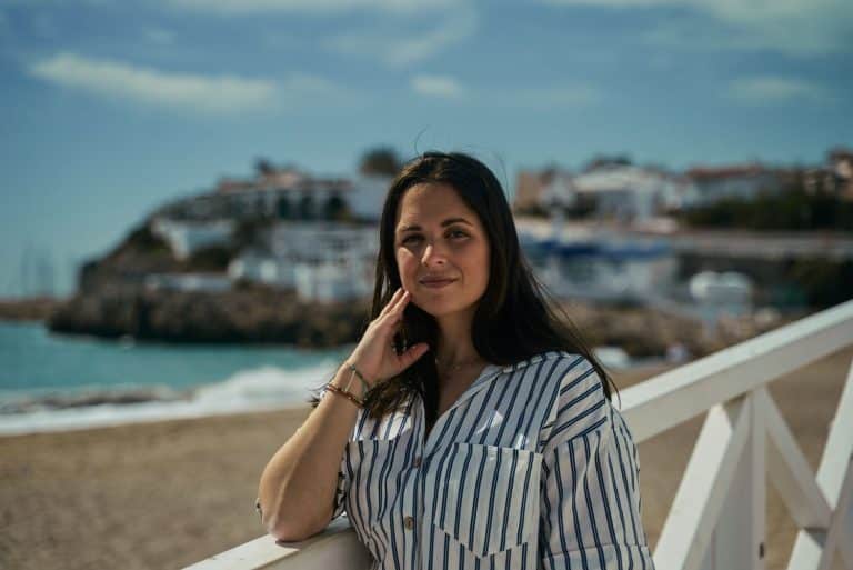 Alice Kellen presenta ‘Donde todo brilla’: «hay muchos temas que me interesan y todavía no he plasmado en una novela»