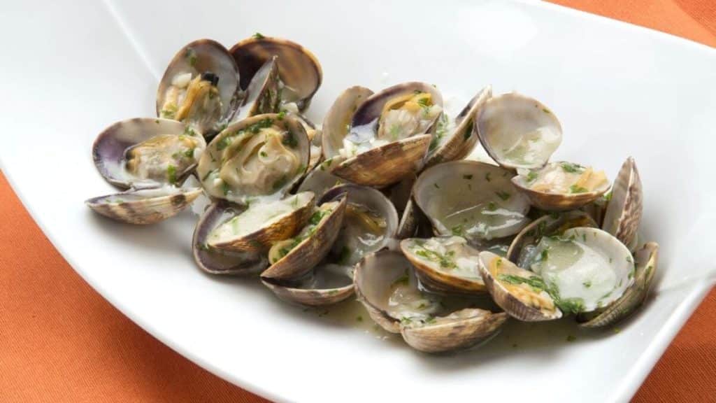 Almejas A La Marinera: Una Receta De Escándalo Con Un Sabor De ‘10’