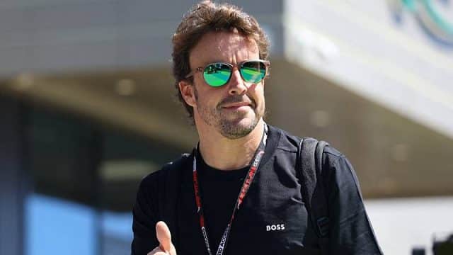 Alonso deja entrever su retirada: Aston Martin sería su último equipo