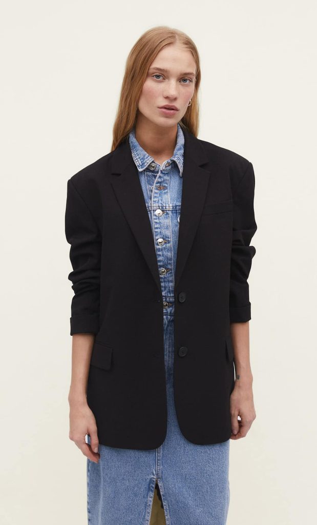 La Americana De Stradivarius Por 35,99 € Que Rezuma Elegancia