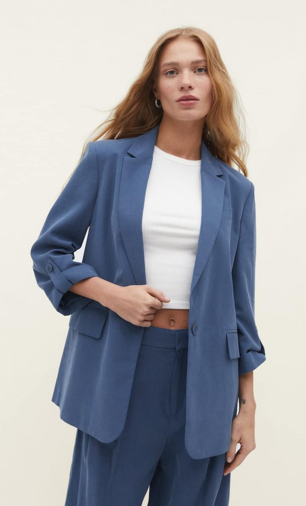 La Americana De Stradivarius Por 35,99 € Que Rezuma Elegancia