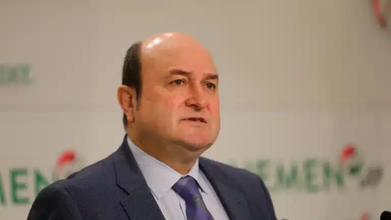 Ortuzar ve positivo el fin de la dispersión y pide a presos de ETA y entorno «reconocimiento del daño injusto causado»