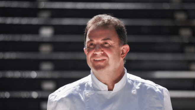 Así Prepara Martín Berasategui Una Ternera Con Verduras De Diez