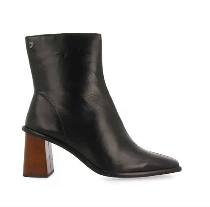 Botas De Mujer En Color Negro De Tacón Y Punta Cuadrada El Corte Ingles