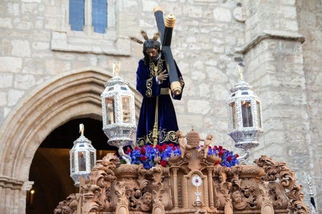 Los mejores pueblos de España para vivir una Semana Santa espectacular