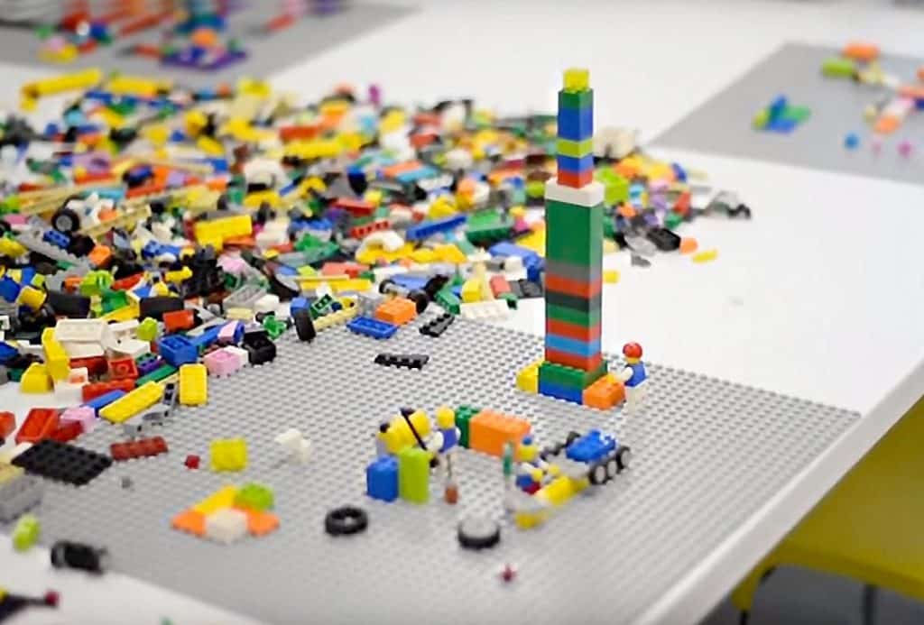 Las proporciones que ha adquirido LEGO