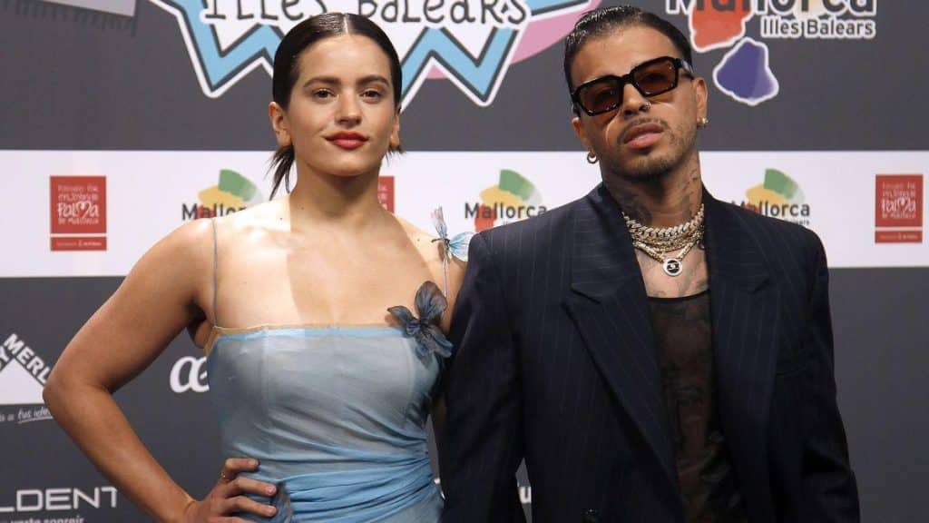 La Pareja Del Año: Así Es El Amor Entre Rosalía Y Rauw Alejandro