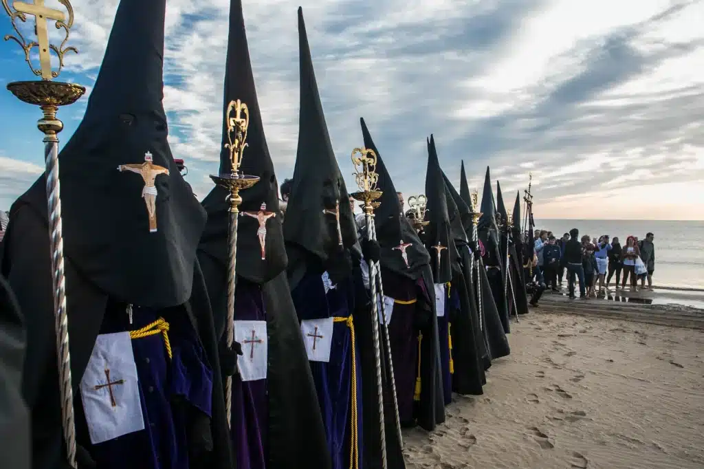 Los Mejores Pueblos De España Para Vivir Una Semana Santa Espectacular