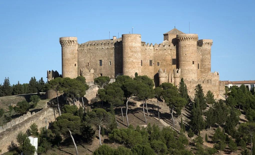 El Castillo De Belmonte En Cuenca