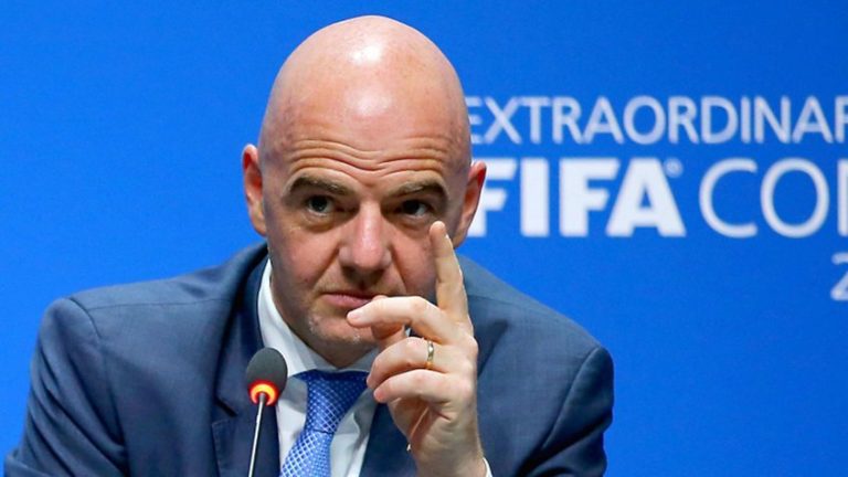 El FC Barcelona, acorralado: el aviso de la FIFA sobre el Caso Negreira