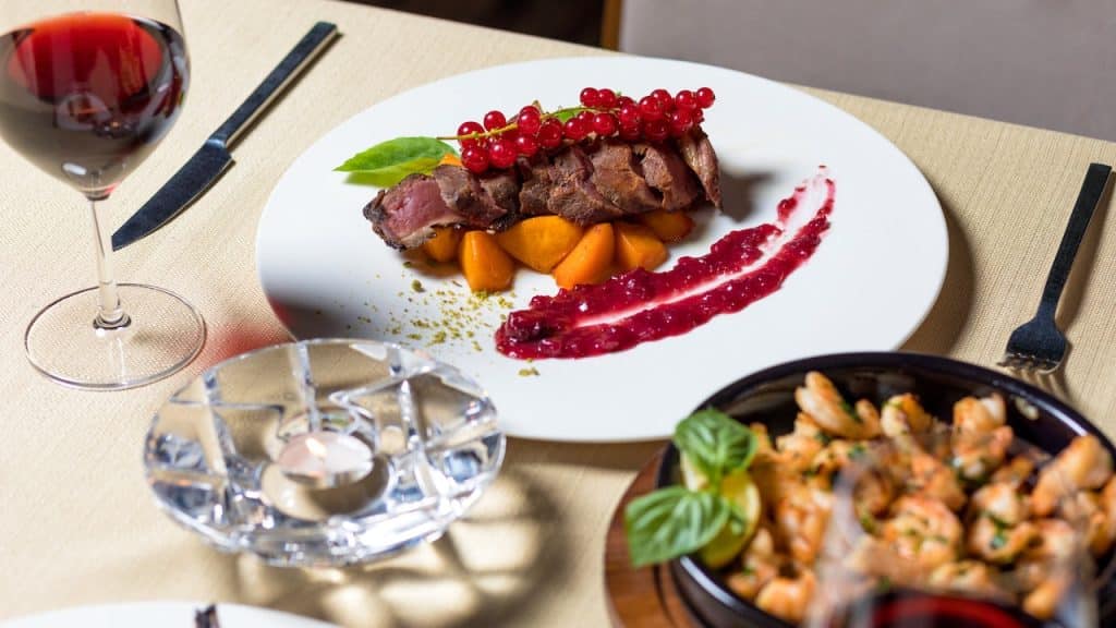 Es Un Plato Que Suelen Servir En Las Fiestas