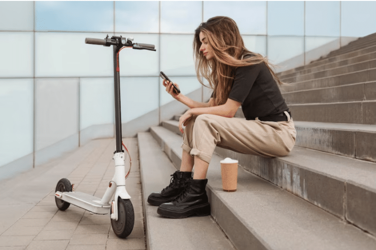 Esta es la multa que te puede poner la DGT si usas patinete eléctrico