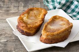Sitios más emblemáticos de Madrid para comer torrijas en Semana Santa