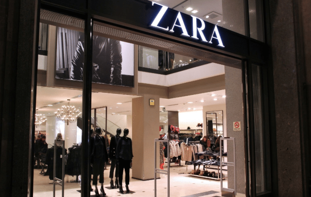 Las deportivas de Zara que no querrás quitarte y cuestan menos de 30 euros