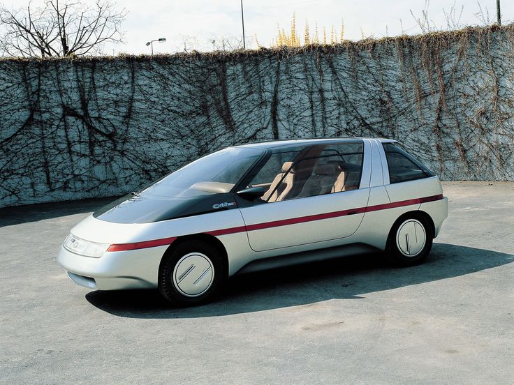 Los coches futuristas de los 80 que se adelantaron a su tiempo