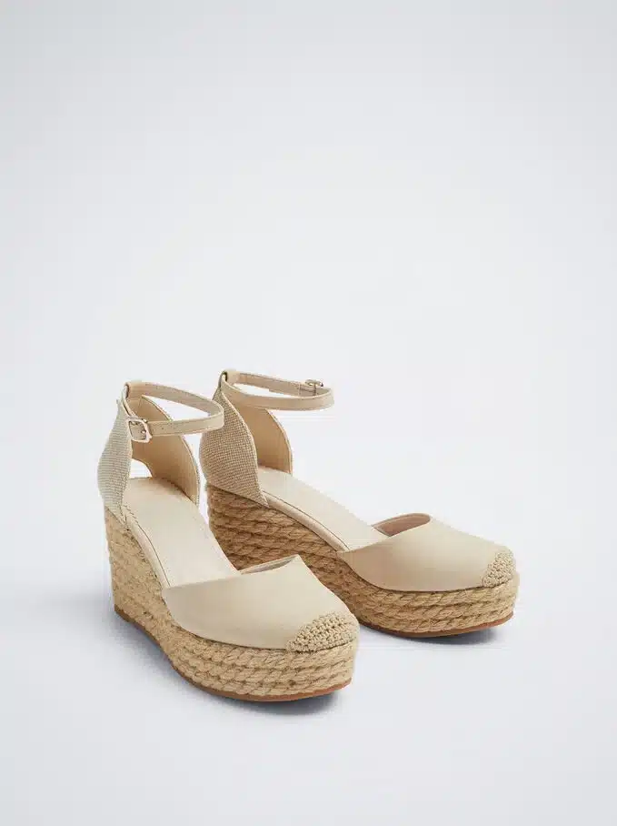 Parfois - Sandalia Cuña Tiras Pulsera