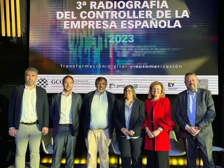 El salario medio del Controller supera los 80.000 euros en las grandes empresas