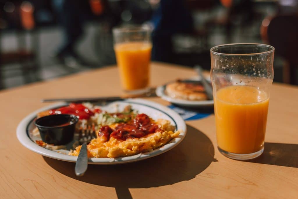 Se Baten Los Huevos Con Energía