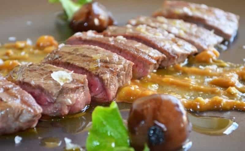 Secreto Iberico Con Salsa De Mostaza