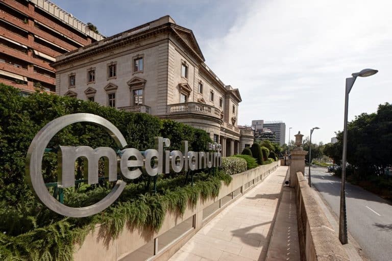 Banco Mediolanum abraza un modelo de trabajo híbrido con la tecnología de escritorio virtual de Nutanix