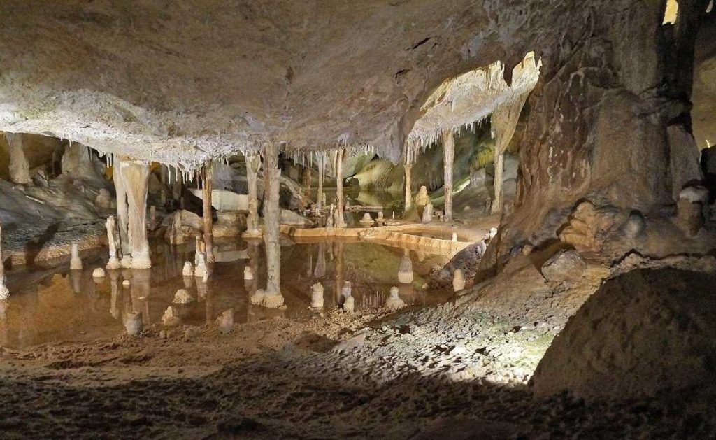 No Solo Discotecas: 7 Sitios Paradisíacos De Ibiza Que Tienes Que Conoces