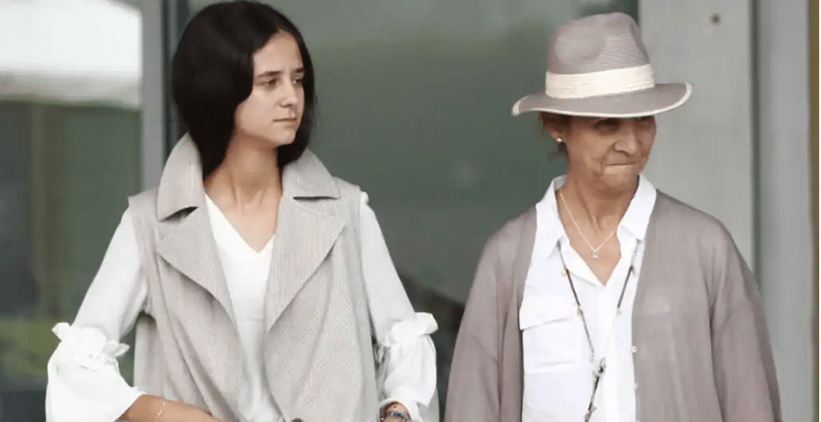 Infanta Elena Y Su Hija