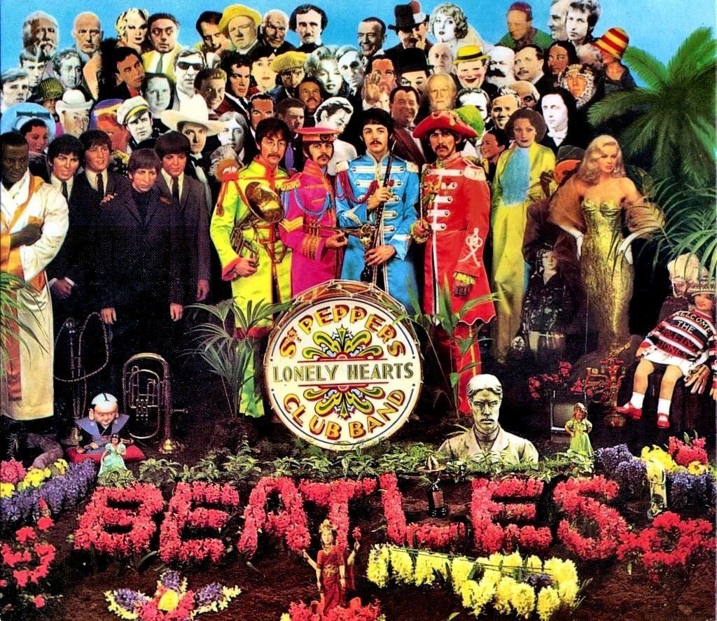 Y por último, The Beatles en el año 1967 y el álbum Sgt Pepper’s Lonely Hearts Club Band con más de 32 millones de copias