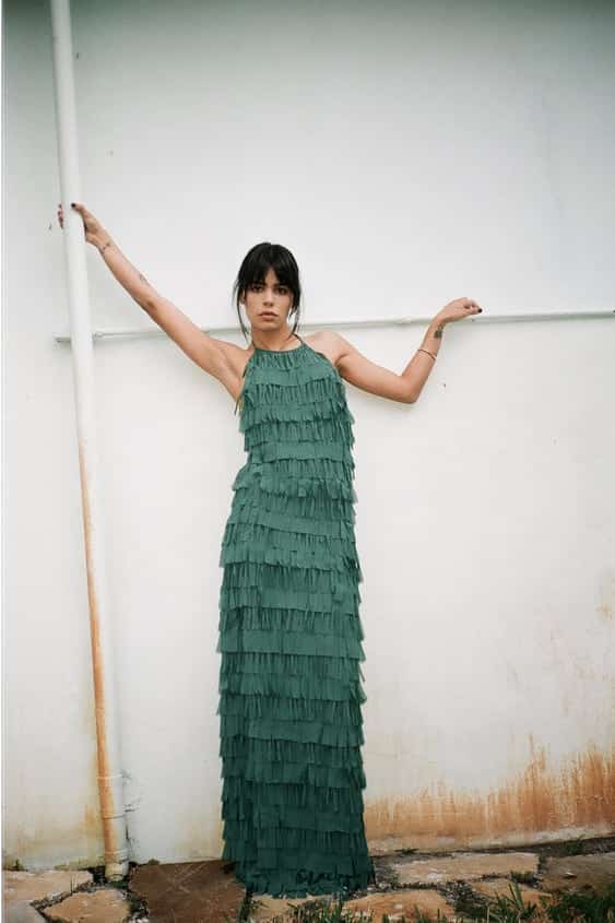 Vestido Halter Flecos, Colección De Zara