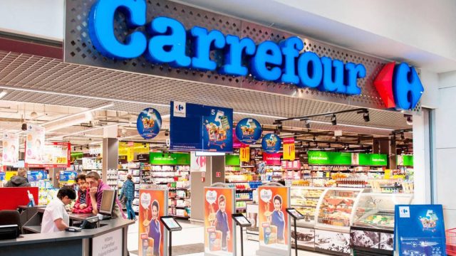 Un cliente de Carrefour denuncia el estado de los carritos: “Aquí se ponen los alimentos”