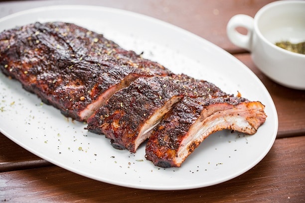 Ingredientes De Las Costillas De Cerdo En Salsa De Cerveza