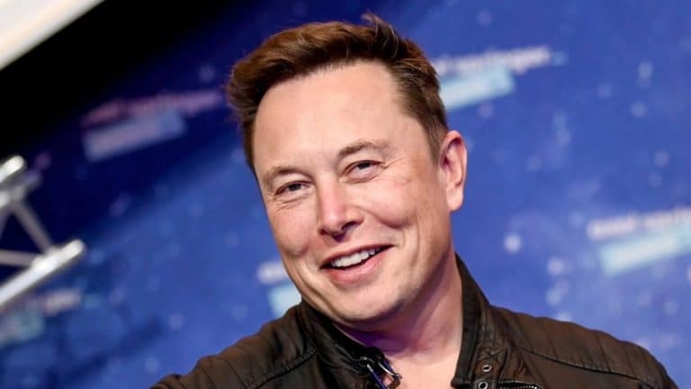 Elon Musk da su opinión sobre la estética de los pueblos de Andalucía