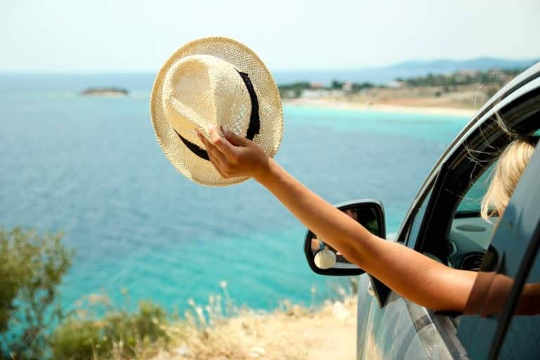 Alquilar coches con la seguridad de una empresa nativa de Canarias, Canarias.com