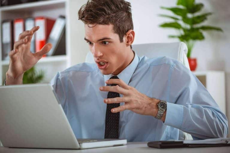 La empresa que logra desplazar el contenido negativo en internet, Honoralia
