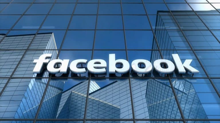 La cara de Al Pacino fue el primer logo de Facebook.