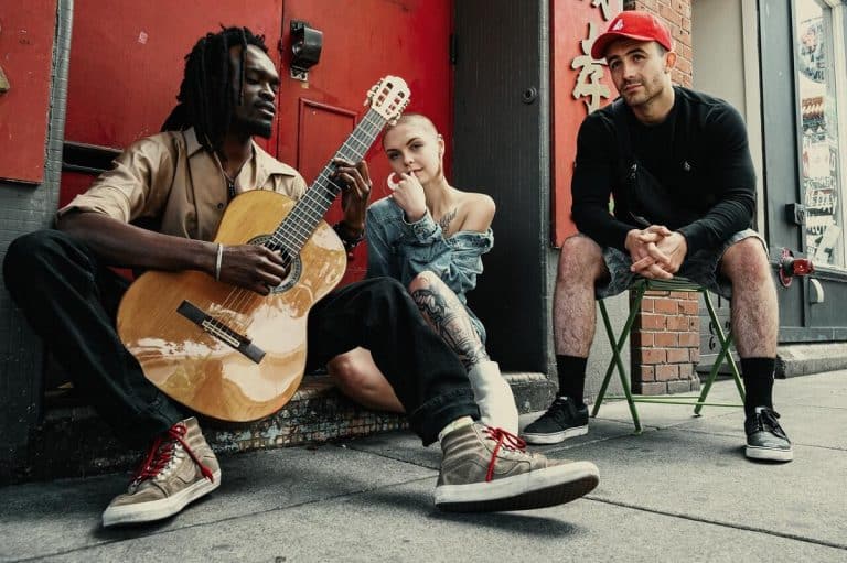 <a>La influencia de la música en la psicología humana</a>