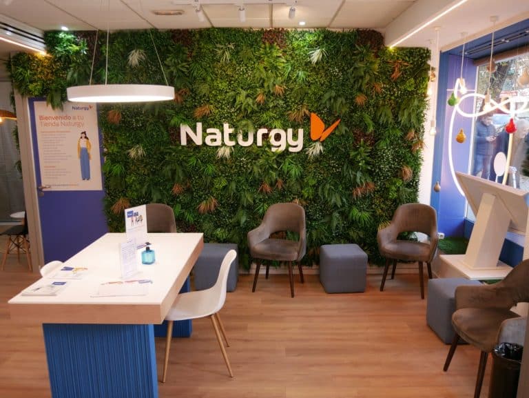<strong>Naturgy multiplica por nueve la potencia en autoconsumo fotovoltaico con una oferta para ahorrar hasta un 70% en la factura de la luz</strong>