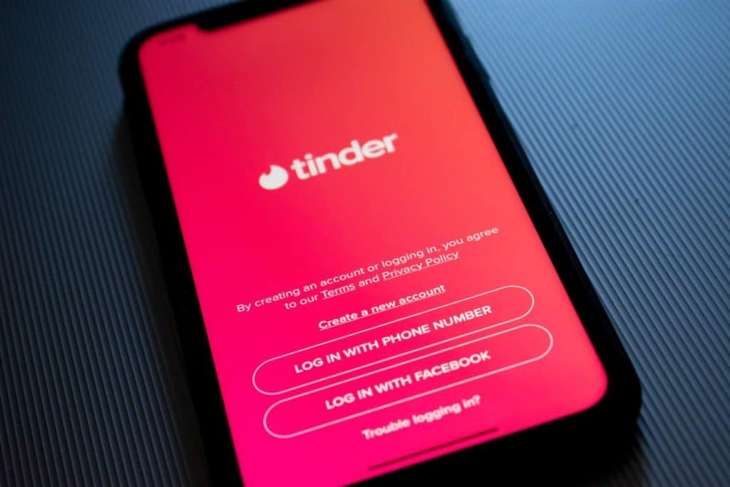 Tinder: La Cautela De Virgo