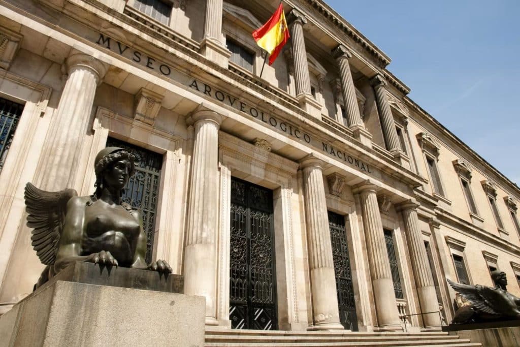 Rincones Egipcios Escondidos En Pleno Madrid