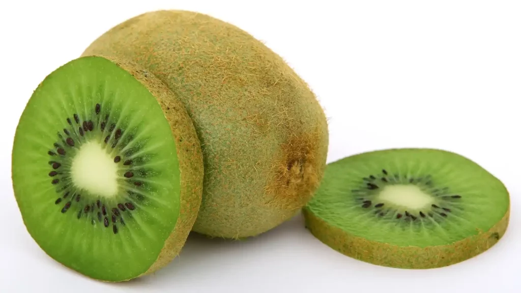 Vitamina C: Los Beneficios De Comer Kiwi