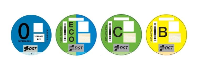 DGT: esta es la etiqueta medioambiental que no puedes llevar en tu coche