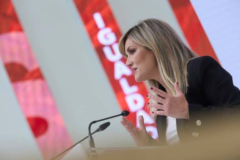 Ciudadanos tacha de «comunista» el proyecto de Yolanda Díaz y anuncia su oposición: «Es un engaño universal»