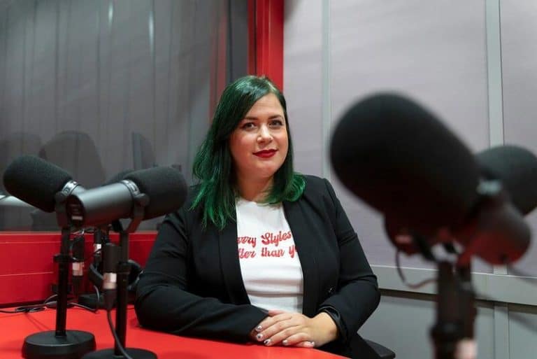 Elísabet Benavent publica su nuevo libro: «Una historia en la que la verdad (no) es solo aquello que queremos creer»