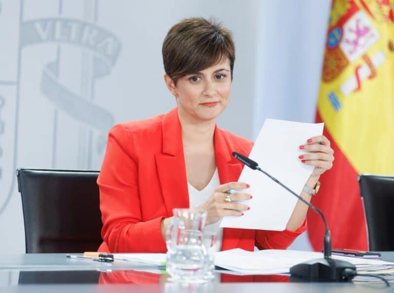 Gobierno y cinco CCAA zanjan discrepancias sobre competencias de inflación, turismo o temporalidad del empleo