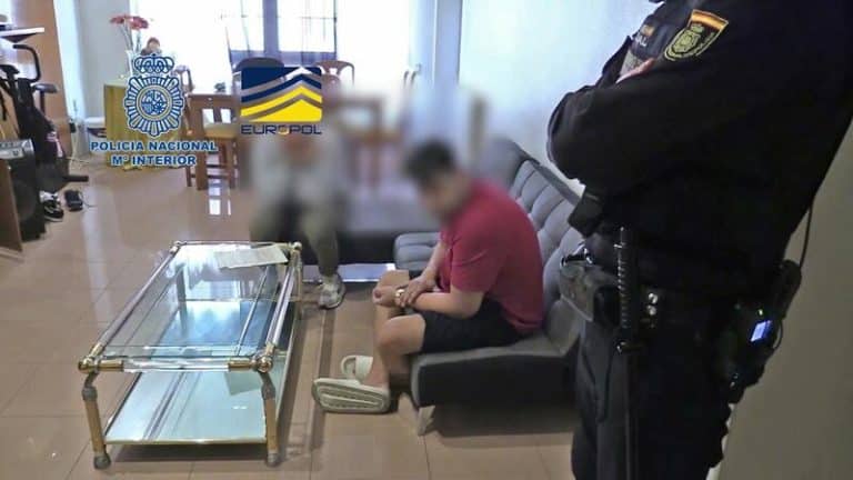 Liberadas 15 víctimas de trata que trabajaban para una organización criminal en casas de citas de Murcia